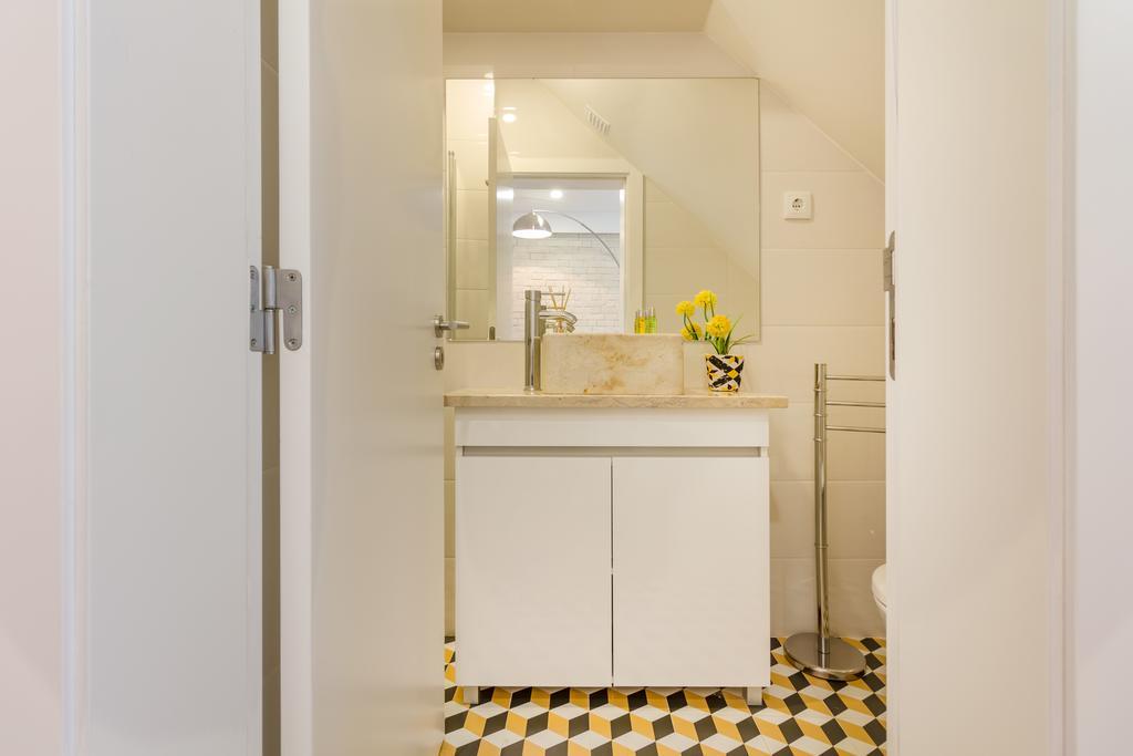 Steps Lisbon Apartment Exterior photo
